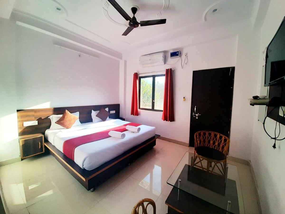 Orchid Hostel Rishīkesh Екстериор снимка