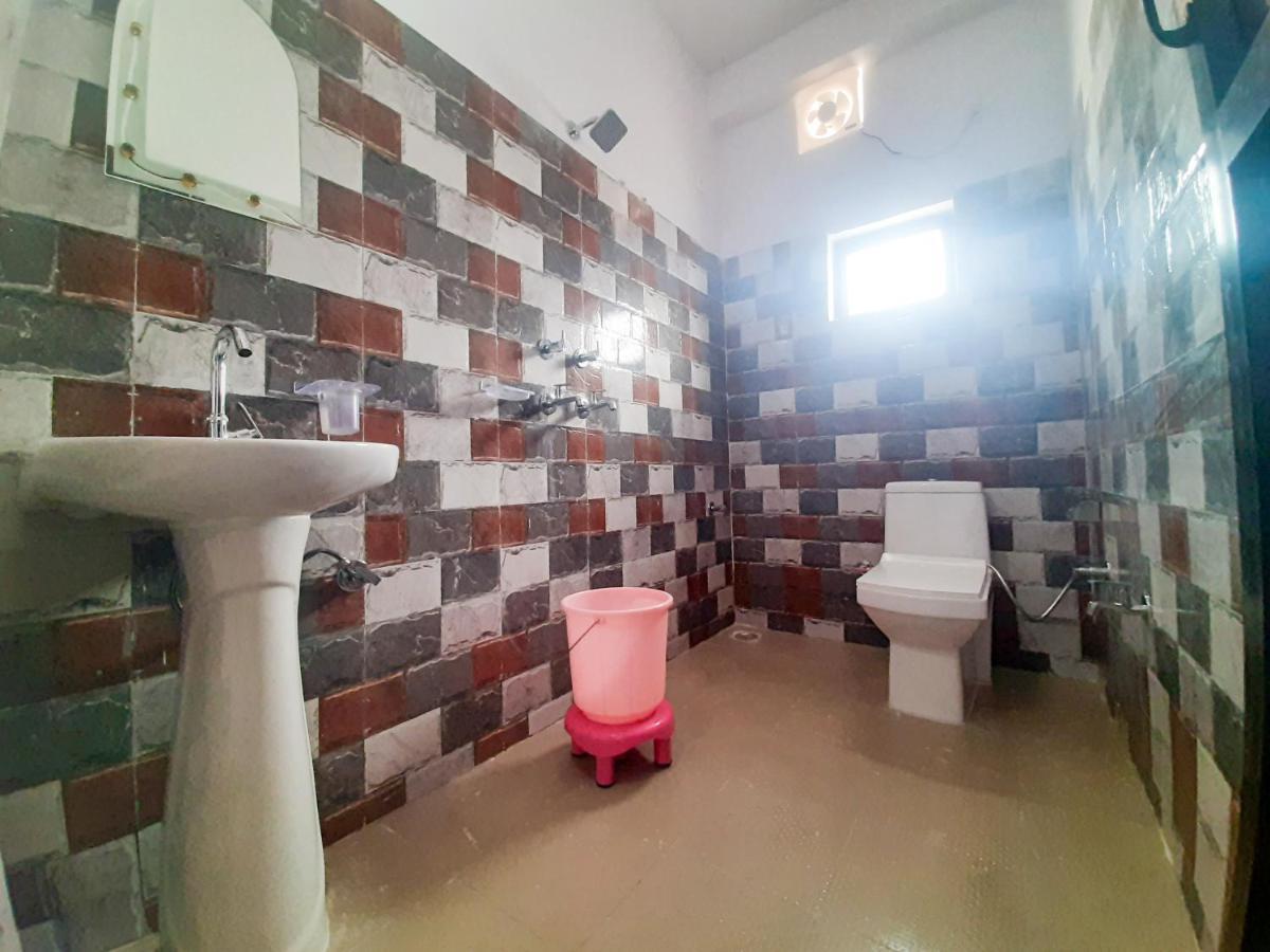 Orchid Hostel Rishīkesh Екстериор снимка