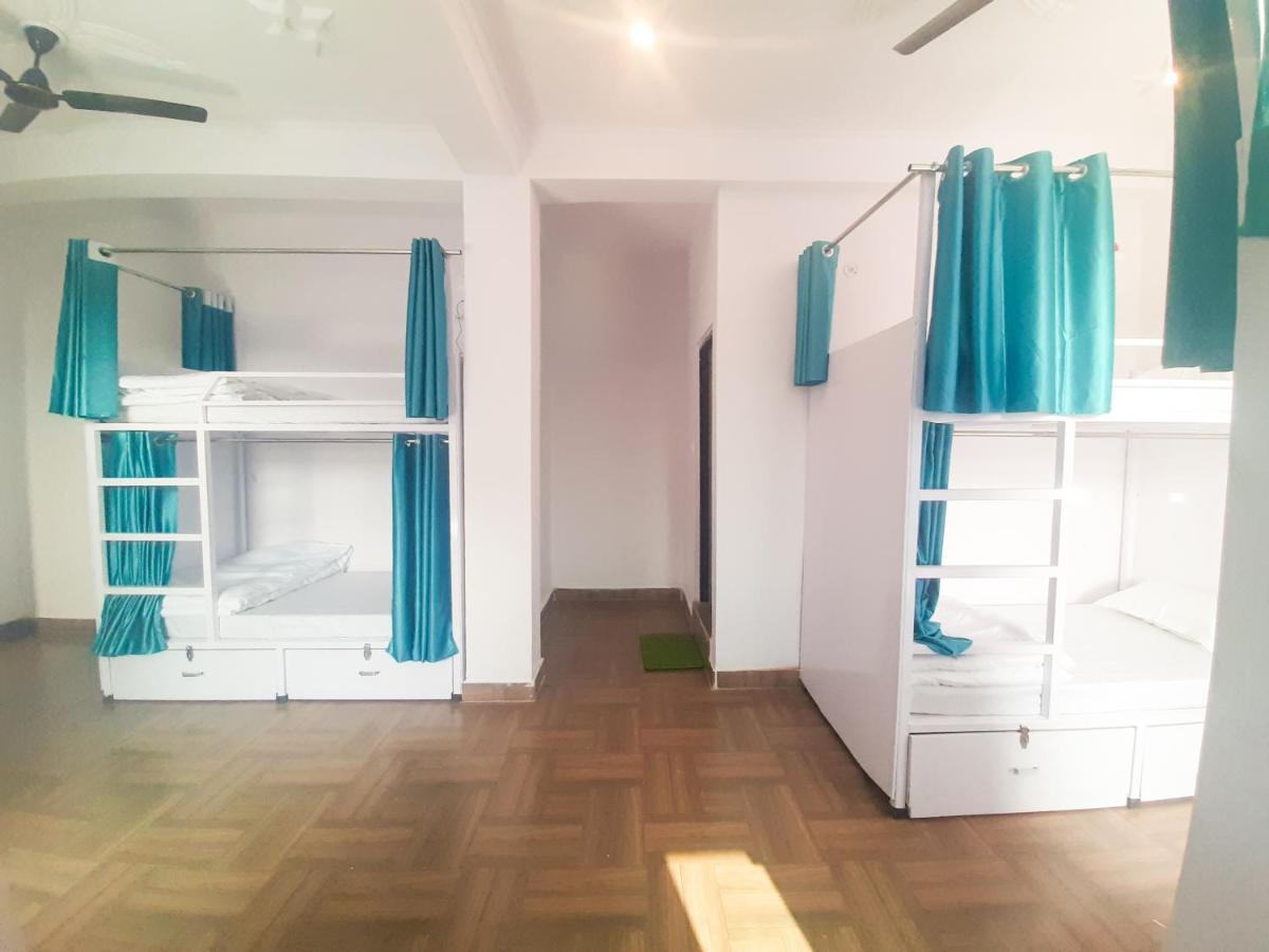 Orchid Hostel Rishīkesh Екстериор снимка