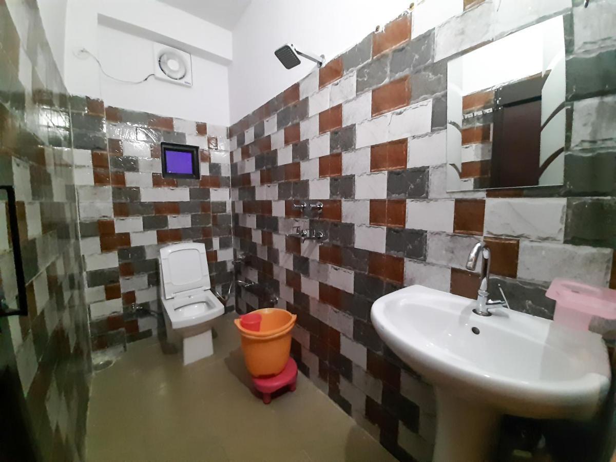 Orchid Hostel Rishīkesh Екстериор снимка
